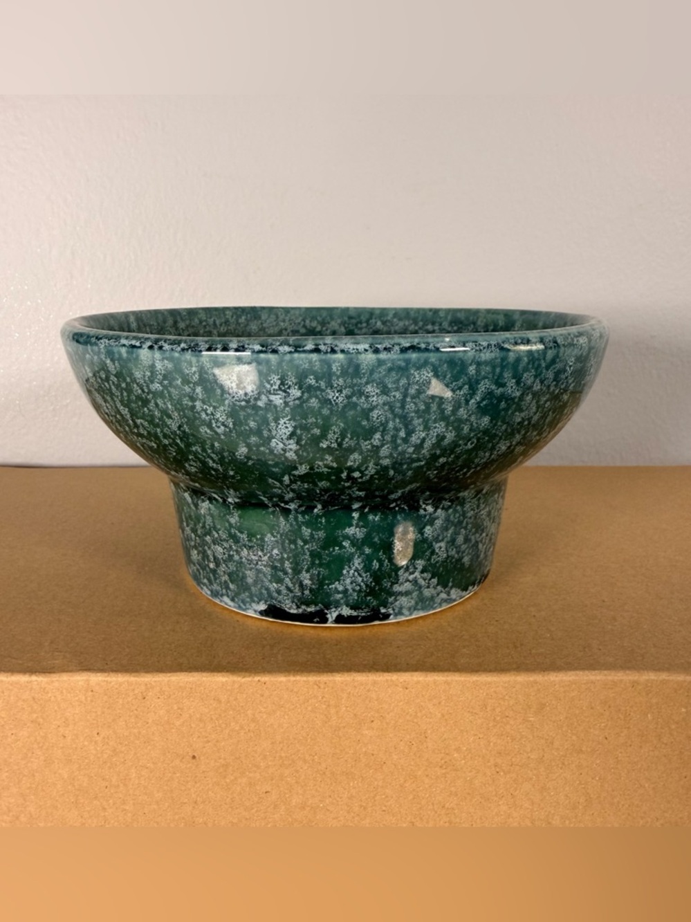 VINTAGE MCCOY 401-USA ROUND SPECKLED DARK GREEN ART GLAZED POTTERY PLANTER